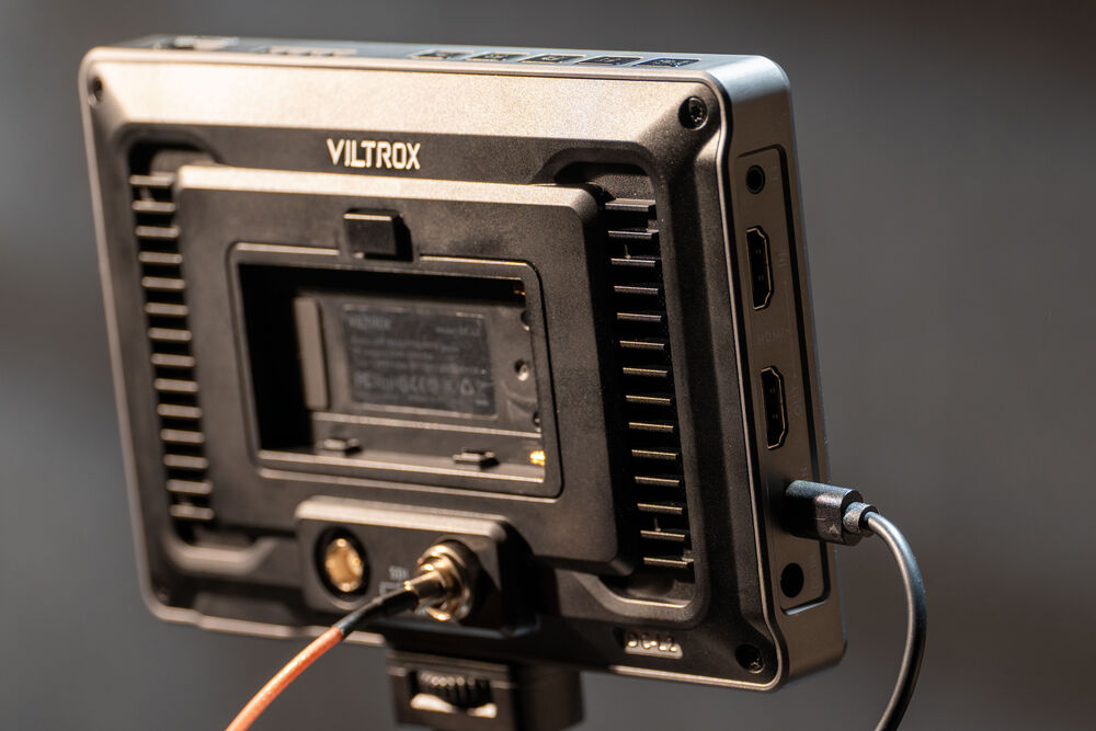 Viltrox DC-L1 / DC-L2 HDMI/SDI 7 inch touch screen - Full VAT
