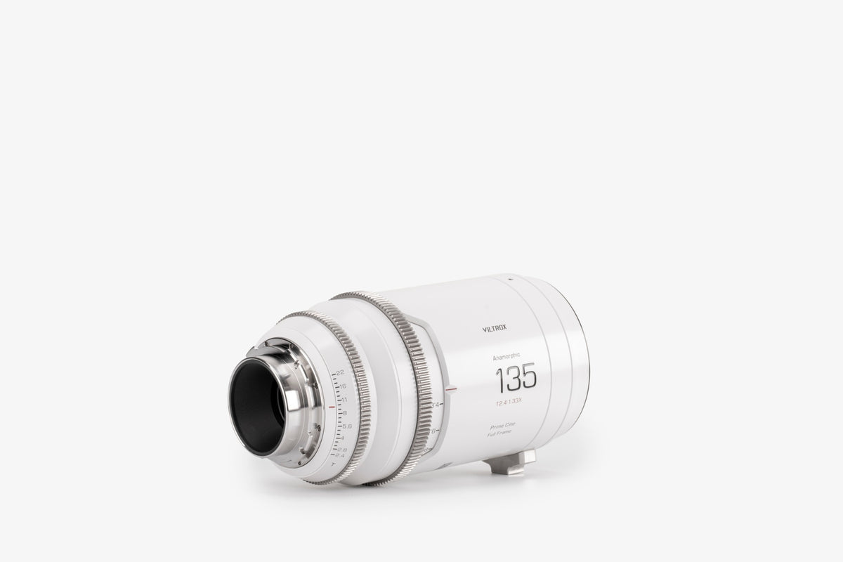 Viltrox EPIC Anamorphic 135mm T2.4 1.33X Cine Lens PL Mount