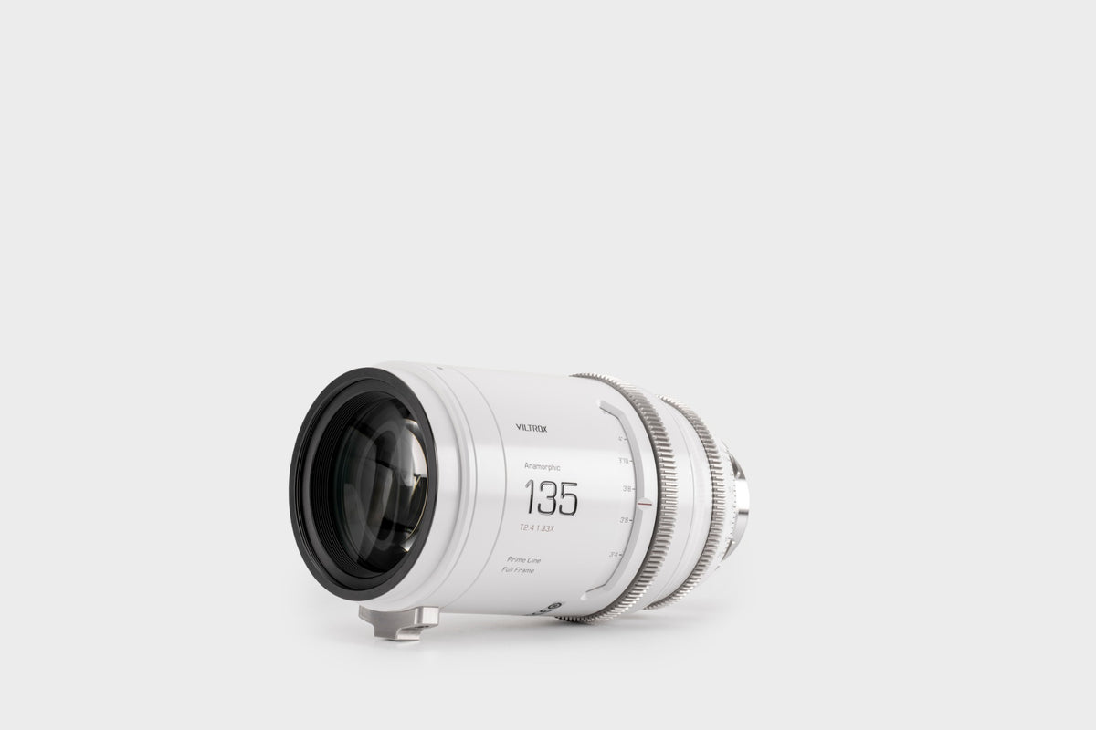 Viltrox EPIC Anamorphic 135mm T2.4 1.33X Cine Lens PL Mount