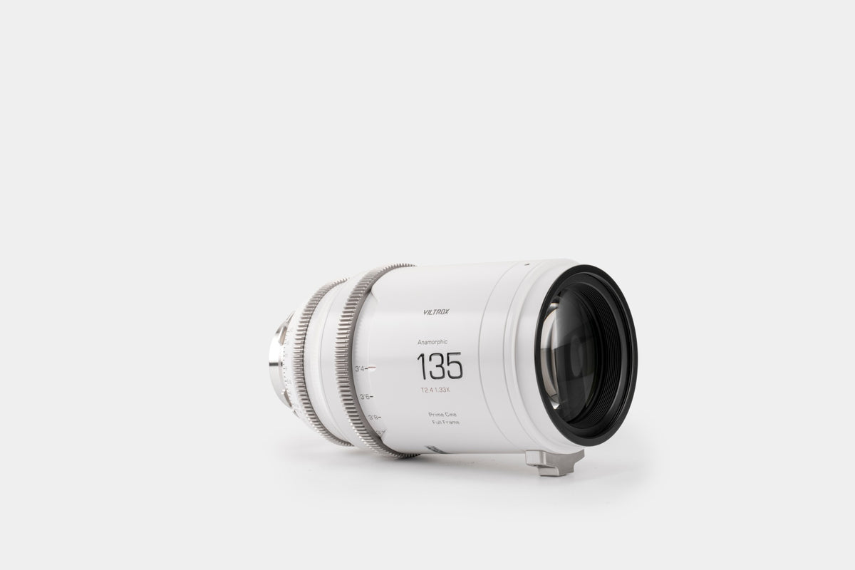 Viltrox EPIC Anamorphic 135mm T2.4 1.33X Cine Lens PL Mount