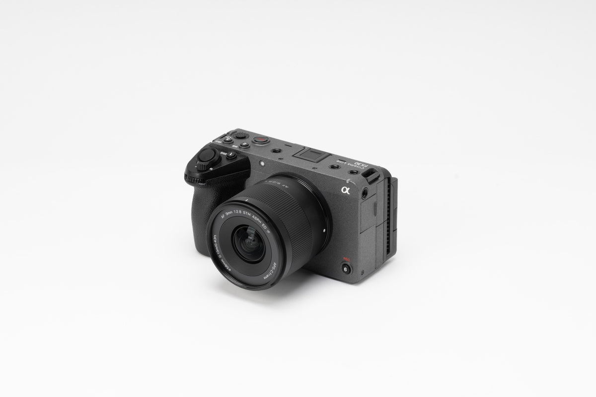 Viltrox AF 9mm F2.8 APS-C Lens សម្រាប់ Sony E / Fujifilm X / Nikon Z |Kingcom