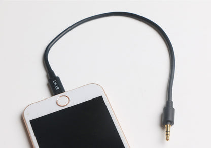 BY-K1 connection cable. From 3.5mm Jack to Lightning Port (3.5mm Male TRRS to Male lightning adapter cable)
