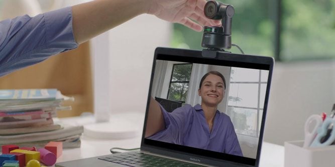 Webcam OBSBOT Tiny 4K AI - Powered PTZ for computers and laptops